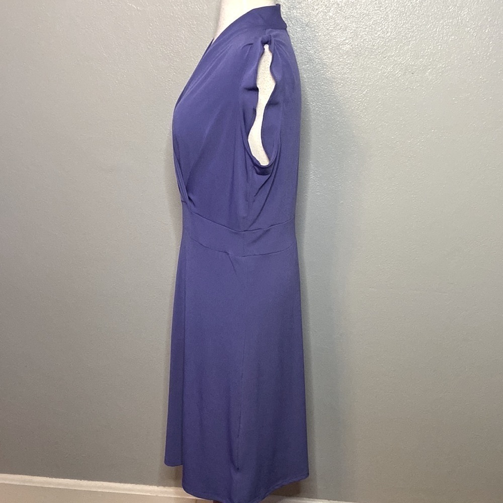 Liz Claiborne Cap Sleeve Dress V Neckline Purple L - Picture 3 of 6
